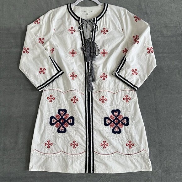 Endless Rose Shift Dress White Embroidered Size S Tassels Boho Beach Coastal - Picture 1 of 16